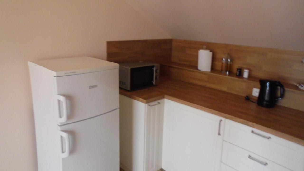 Apartman Aya Янов над Нисоу Екстериор снимка