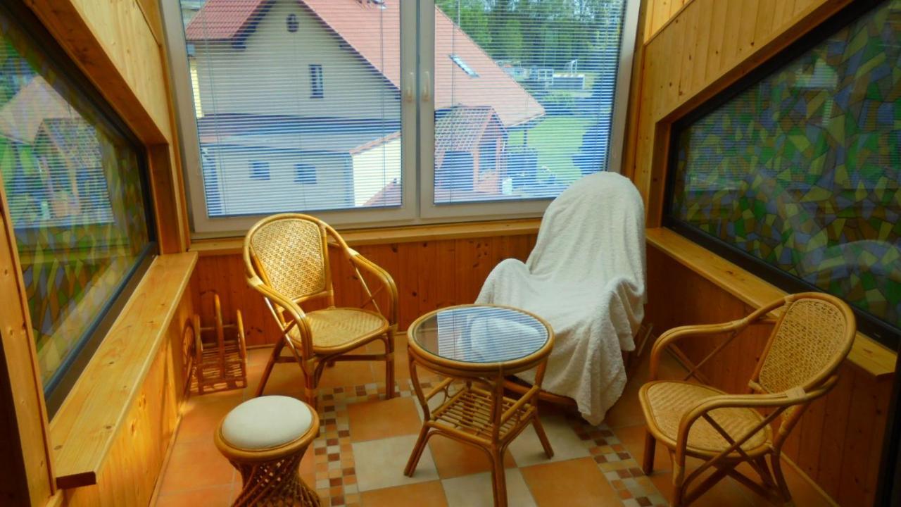 Apartman Aya Янов над Нисоу Екстериор снимка