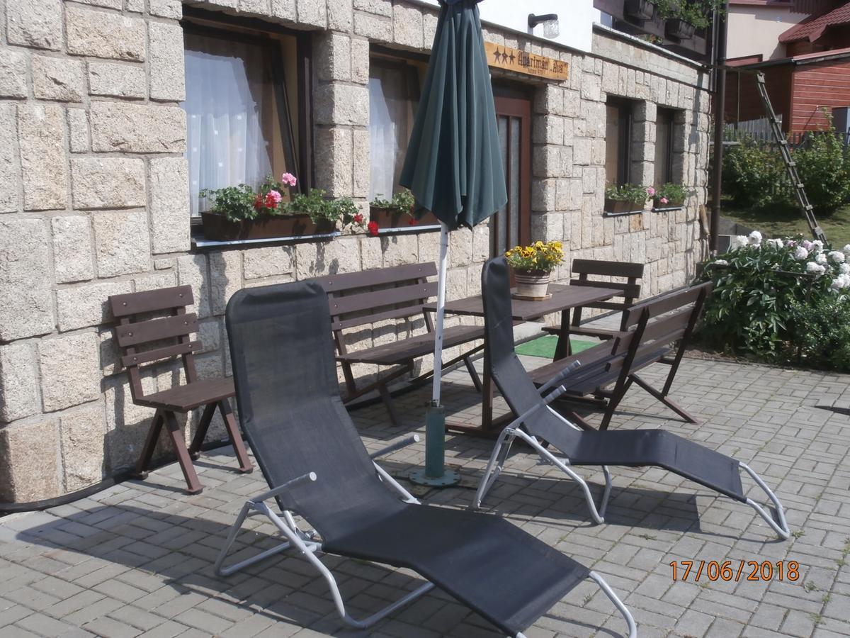Apartman Aya Янов над Нисоу Екстериор снимка